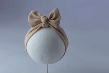 Cargar imagen en el visor de la galería, Sweet Bow - Beige
