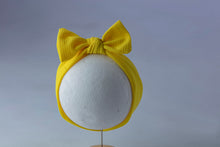 Cargar imagen en el visor de la galería, Sweet Bow - Amarillo
